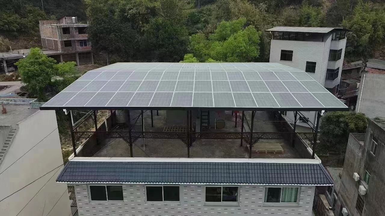 灯塔15kw+10kwh自建别墅家庭光伏储能系统